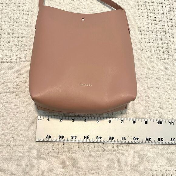 new Samara pink peony medium crossbody bag adjustable BT 9005 - Picture 2 of 12